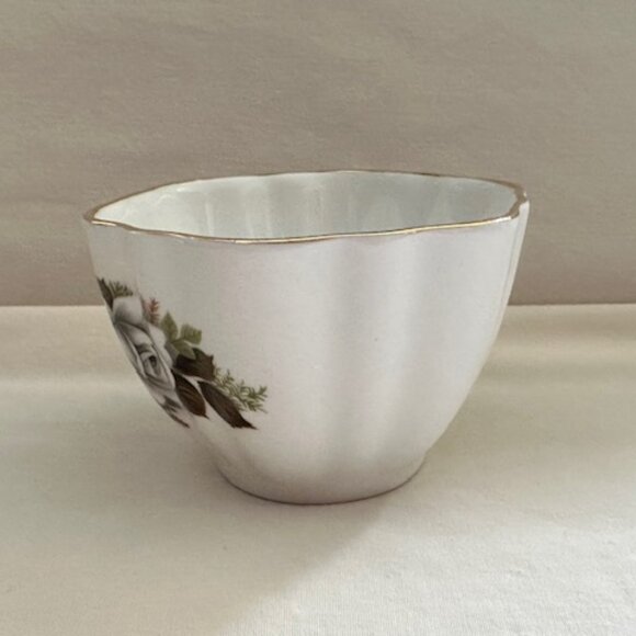 Vintage Bone China Rose Cup - Picture 3 of 7